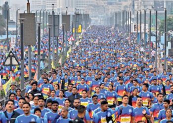 मुंबई मॅरेथॉनमध्ये २०१८ जणांना वैद्यकीय मदत तर २७ जण रुग्णालयात दाखल