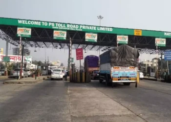 २०२७ नंतरही मुंबईच्या टोल नाक्यावर होणार जड-अवजड वाहनांकडून टोलवसुली