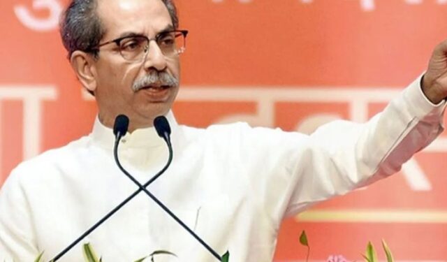 ठाकरे गटाची मुंबई महापालिका निवडणुकीसाठी स्वबळावर लढण्याची तयारी !