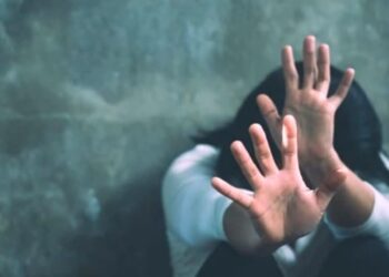 परदेशी तरूणीवर सामुहिक लैंगिक अत्याचार