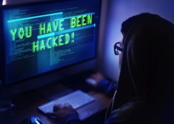 CYBER CRIME – शेअर बाजारात गुंतवणुकीच्या आमिषाने व्हाट्स अप मेसेज आणि ईमेल करून कोटींची फसवणूक