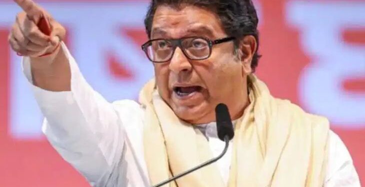 महाराष्ट्रात दुसरी-तिसरी कोणती भाषा चालणार नाही महाराष्ट्रात फक्त मराठीच चालणार ! – राज ठाकरे यांनी उठवला आवाज !!