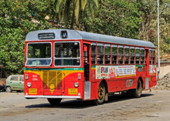भाडेतत्वावरील बसच्या आर्थिक काटकसरीचा परिणाम मुंबईकरांवर; १४६ आपघातांची नोंद