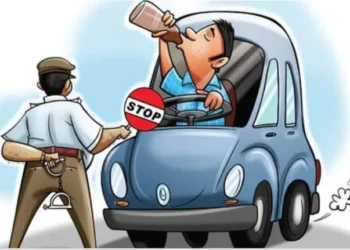 मुंबईत मद्यपी चालकांविरोधात ड्रंक ड्रायव्हिंगचे २० गुन्हे दाखल