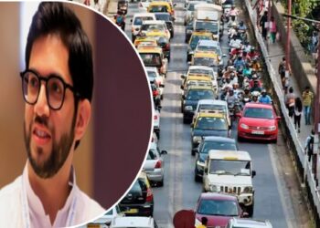 प्रभादेवी पुलाचे पाडकाम पुढे ढकळण्याची आदित्य ठाकरे यांची एमएमआरडीएकडे मागणी