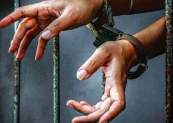 महिलेला फोन करून १० लाख रुपयांची खंडणी मागणाऱ्या आरोपीला कोल्हापूरात अटक