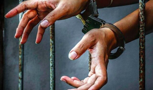 महिलेला फोन करून १० लाख रुपयांची खंडणी मागणाऱ्या आरोपीला कोल्हापूरात अटक