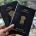 मुंबई विमानतळावर एका पुणेकरावर गुन्हा दाखल …