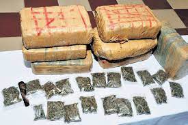 ‘ऑपरेशन प्रहार’ अंतर्गत नवी मुंबई पोलिसांची मोठी कारवाई; एकाच दिवशी २० किलो ७०० ग्रॅम गांजा जप्त