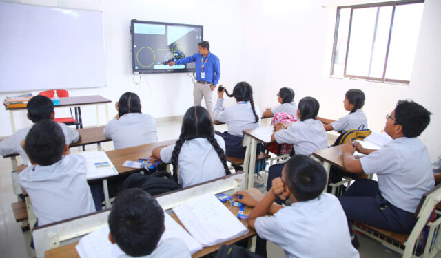 महापालिकेच्या शाळांमध्ये ई-लर्निंग यंत्रणा झाली बंद