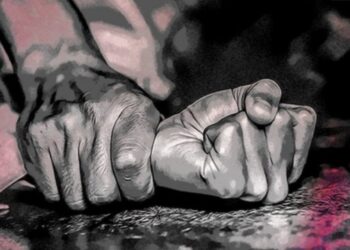 १३ वर्षांच्या मुलीवर लैंगिक अत्याचार, पत्ता विचारण्याच्या बहाण्याने दुचाकीवर बसवले आणि ..