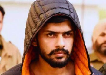 लॉरेन्स बिश्नोई गँगने दिली पाकिस्तानला धमकी; “पाकिस्तानमध्ये घुसून एकाच व्यक्तीला उडवणार”