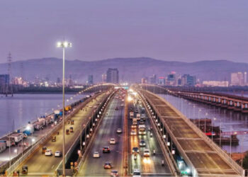 वाशी ते मानखुर्दचा प्रवास सुसाट; वाशी खाडी पुलाच्या दुसऱ्या बाजूचं लोकार्पण