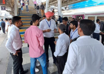 पश्चिम रेल्वेची विनातिकीट प्रवाशांकडून ४३.५४ कोटींची दंडवसुली