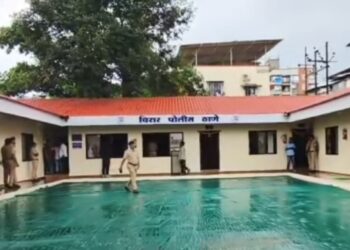 तात्पुरते स्थलांतरित विरार पोलीस ठाण्याच्या नवीन इमारतीचे आयुक्तांच्या हस्ते उदघाटन