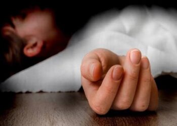 मित्रानेच केला १८ वर्षीय तरुणीचा खून, एका निर्जन स्थळी नेलं आणि तिथे तिच्यावर ..