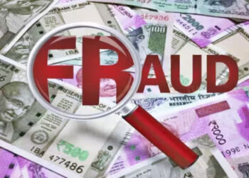 रेल्वे कर्मचाऱ्याकडून महिलेची २१ लाखाची फसवणूक