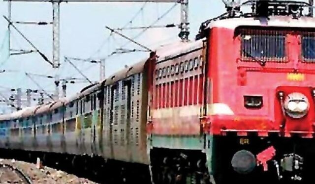 लवकरच सीएसएमटी – मडगाव एक दिवसीय विशेष रेल्वेगाडी