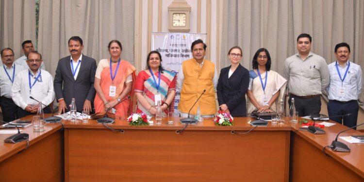 महाराष्ट्राला २०४७ पर्यंत जागतिक दर्जाचे कौशल्य केंद्र बनवणार, मंत्री मंगल प्रभात लोढा यांची घोषणा