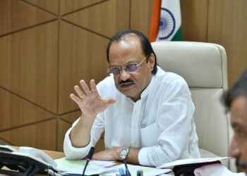 ‘मॅनहोलकडून मशिनहोलकडे’ योजनेची तात्काळ अंमलबजावणी करावी, न केल्यास कारवाईचे आदेश – उपमुख्यमंत्री अजित पवार