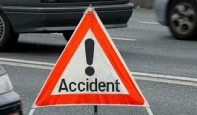 घरी परतणाऱ्या महिलेचा वाहनाच्या धडकेत मृत्यू, चालकाविरोधात गुन्हा दाखल