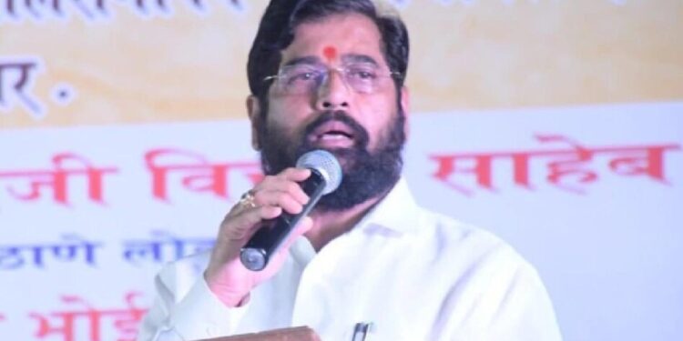 गणेशोत्सव मंडपासाठी खड्ड्यांवरील वाढीव दंड रद्द – उपमुख्यमंत्री एकनाथ शिंदे
