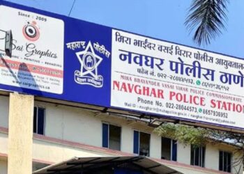 वडिलांची देखभालीसाठी केअर टेकर, केला १६ वर्षीय तरुणीवर लैंगिक अत्याचार