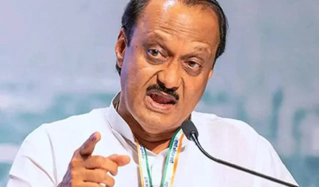 तुम्हाला लाजा वाटत नाहीत का .., उपमुख्यमंत्री अजित पवारांनी सुनावले राष्ट्रवादीच्या कार्यकर्त्याला