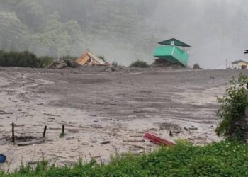 उत्तराखंडमध्ये मुसळधार पाऊस व ढगफुटी, महाराष्ट्रातील ५१ पर्यटक सुखरूप