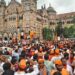 मराठा आंदोलकांची मुंबईत मोठी गैरसोय, पालिकेच्या मुख्यालयासमोर आक्रमक आंदोलकांची गर्दी