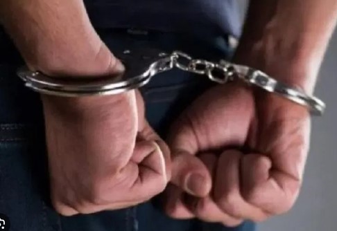 पुण्यातील दरोडेखोरांच्या टोळीला मुद्देमालासह अटक, टोळीचे १९ गुन्हे उघडकीस