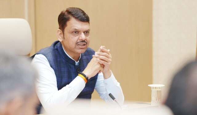 राज्यातील जनतेसाठी कर्करोग उपचारासाठी सर्वसमावेशक धोरण तयार करा, मुख्यमंत्री देवेंद्र फडणवीस यांचे निर्देश