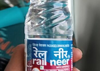 जीएसटी कपातीमुळे ‘रेल नी’ झाली स्वस्त, ५०० मिलीची बाटली आता..