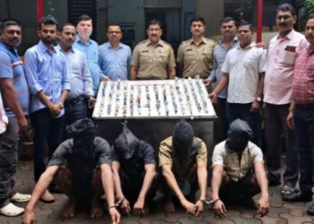 अंधेरीत रात्रीच्या वेळी दुकान फोडणारी टोळी गजाआड, लाखोंचा माल जप्त