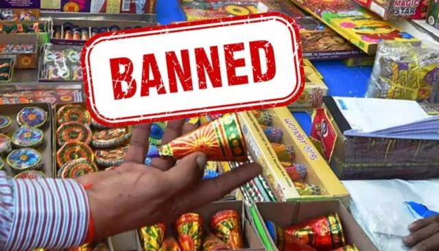 BMCचा कडक निर्णय! मुंबईत रस्त्यांवर फटाके विक्रीला बंदी, दंडात्मक कारवाईचा इशारा