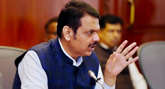 फडणवीस सरकारचे मोठे पाऊल: राज्यात बांगलादेशी घुसखोरांना आळा बसणार!