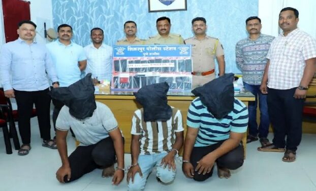चाकूच्या धाकाने लुटणाऱ्या टोळीचा पर्दाफाश! तिघांना जेरबंद
