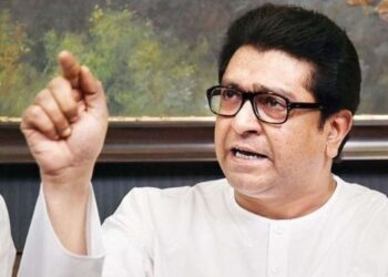 राज ठाकरे यांच्या हत्येसाठी बसमधील प्रवासी ओलीस, १७ वर्षांपूर्वीची घटना!