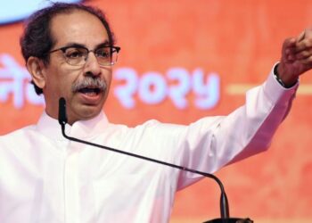 लाडकी बहीण योजनेमागे मोठं षडयंत्र, उद्धव ठाकरेंचा दावा