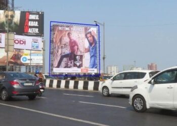 BMCचा कठोर निर्णय! मुंबईत आता ४०x४० फुटांपेक्षा मोठ्या होर्डिंग्जवर बंदी!