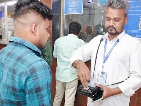 मध्य रेल्वेने तिकीट खरेदीसाठी नेमले ‘मोबाइल यूटीएस सहाय्यक’