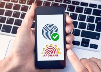 खुशखबर! आता Aadhaar मध्ये मोबाइल नंबर बदला घरबसल्या