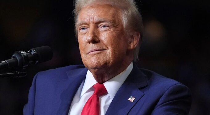 महाराष्ट्राप्रमाणे अमेरिकेत आता ‘लाडका अमेरिकन’ योजना, नागरिकांच्या खात्यात पाठवणार पावणे दोन लाख रुपये – डोनाल्ड ट्रम्प यांची घोषणा