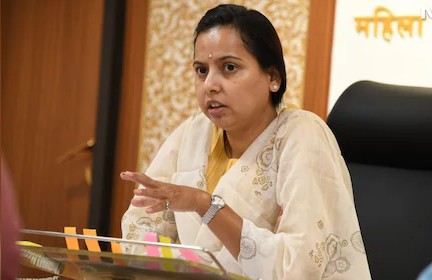 लाडकया बहिणीला ई-केवायसीसाठी मुदतवाढ मिळणार? आदिती तटकरेंची मोठी घोषणा