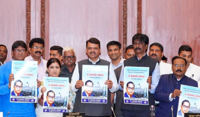 भारतरत्न डॉ. बाबासाहेब आंबेडकर यांचा विचार जपणे हाच महापरिनिर्वाण दिनाचा निर्धार! – मुख्यमंत्री देवेंद्र फडणवीस