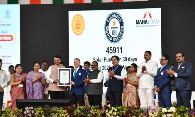 सौर ऊर्जेच्या वापरामुळे विजेच्या दरात कपात करणार – मुख्यमंत्री देवेंद्र फडणवीस