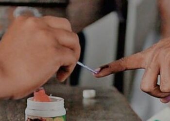 नगरपरिषद, नगरपंचायत निवडणुकीच्या काही मतदारसंघातील सार्वजनिक सुट्टी रद्द