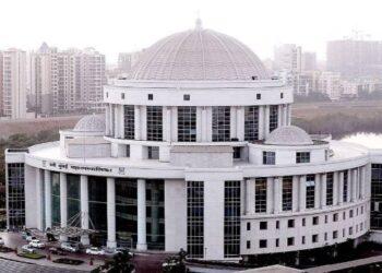 नवी मुंबई महानगरपालिकेच्या ११७ सेवा आता ‘एका क्लिकवर’!