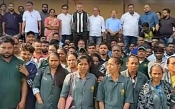 वसई विरार महापालिकेच्या सफाई कामगारांचे काम बंद आंदोलन!