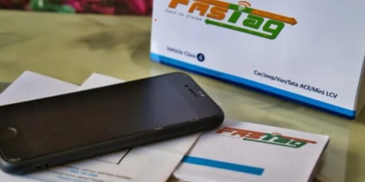 FASTag वापरकर्त्यांना मोठा दिलासा! १ फेब्रुवारी २०२६ पासून ‘KYV’ प्रक्रिया होणार बंद